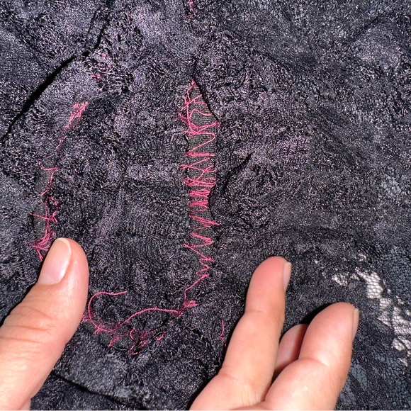 Black lace skirt midi, lace skirt featuring a midi length, column silhouette - Picture 4 of 5